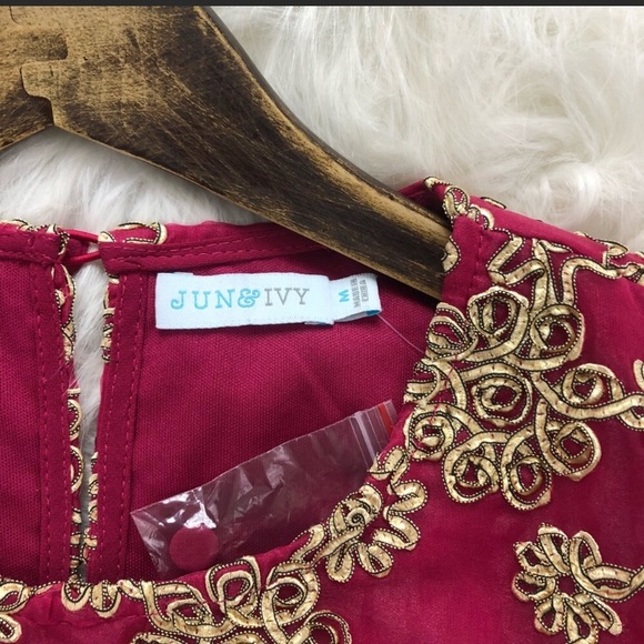 NWOT Francesca’s Ribbon Embellished Dress - Picture 4 of 7